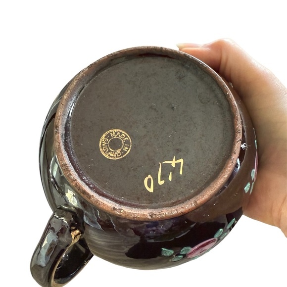 Vintage made in  England WWII Floral Enameled Brown Stoneware Teapot - Picture 5 of 7